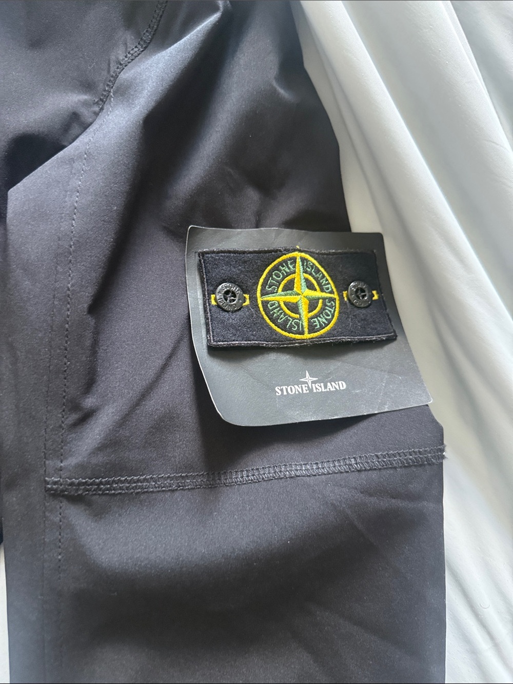 Stone Island Soft Shell-R jacket features Primaloft insulation technology - Picture 2 of 5